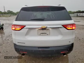 2019 Chevrolet Traverse LT z VIN 1GNERHKW8KJ181381, wystawiony jako Copart lot #60486315 z przebiegiem 222 042 mil mil oraz Szkoda całkowita • Salvage title. Historia ofert i sprzedaży dostępna na DreamBid. Obrazek 6.