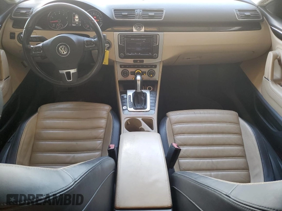 2017 Volkswagen CC R-Line Executive with VIN WVWFP7AN5HE500419, listed as a Copart auction lot 67647164 with 86,625 mi miles and Salvage Title. Bid and sale history available at DreamBid. Image 8.