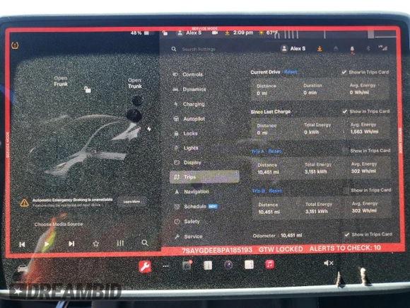 2023 Tesla Model Y Long Range z VIN 7SAYGDEE8PA185193, wystawiony jako Copart lot #48706215 z przebiegiem 10 451 mil mil oraz Szkoda całkowita • Salvage title. Historia ofert i sprzedaży dostępna na DreamBid. Obrazek 9.