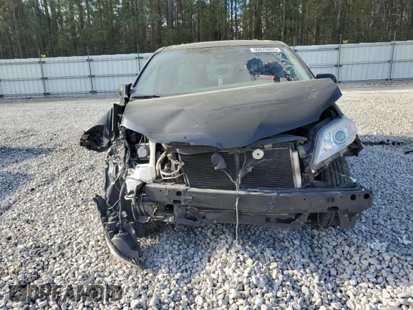 2019 Toyota Sienna XLE Auto Access Seat with VIN 5TDYZ3DC6KS017299, listed as a Copart auction lot 50976825 with 164,704 mi miles and Salvage Title. Bid and sale history available at carsss.com. Image 5.