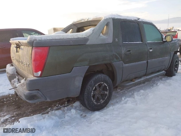 2002 Chevrolet Avalanche with VIN 3GNEK13TX2G224300, listed as a IAAI auction lot 41320553 with 1 mi miles. Bid and sale history available at carsss.com. Image 4.