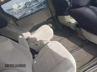 2017 Toyota Sienna LE with VIN 5TDJZ3DC5HS158746, listed as a IAAI auction lot 41343900 with 79,019 mi miles. Bid and sale history available at carsss.com. Image 8.