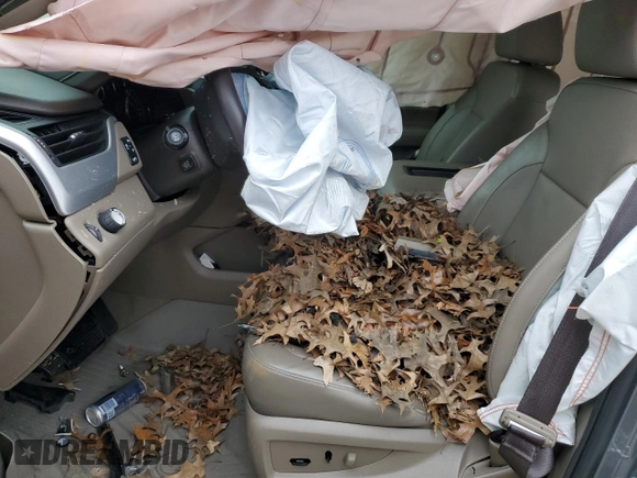 2020 GMC Yukon SLT with VIN 1GKS1BKC4LR128383, listed as a Copart auction lot 85205084 with Not Provided miles and Salvage Title. Bid and sale history available at DreamBid. Image 7.
