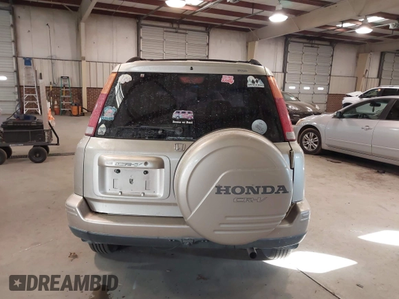 2000 Honda CR-V SE with VIN JHLRD1879YC037127, listed as a IAAI auction lot 41285624 with 246,170 mi miles. Bid and sale history available at carsss.com. Image 16.