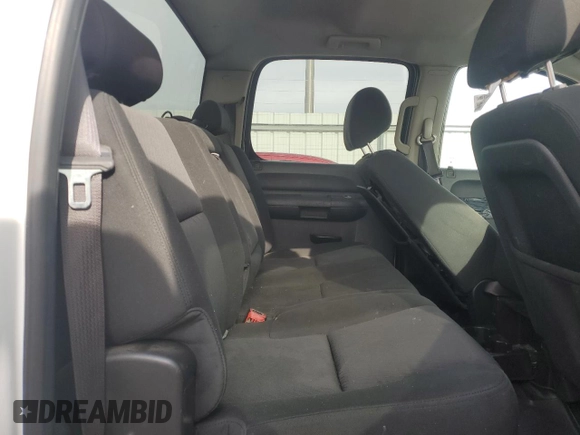 2013 Chevrolet Silverado 1500 LT with VIN 3GCPKSEA1DG108599, listed as a Copart auction lot 45978135 with 190,507 mi miles and Clean Title. Bid and sale history available at DreamBid. Image 10.
