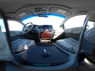 2013 Toyota Sienna XLE AAS with VIN 5TDYK3DC1DS391293, listed as a IAAI auction lot 41694041 with 181,913 mi miles. Bid and sale history available at carsss.com. Image 18.