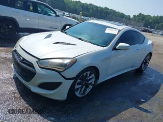 2013 Hyundai Genesis Coupe Premium с VIN KMHHT6KD4DU097582, выставлен на аукционе IAAI как лот 42589536 с пробегом 114 935 миль миль и . История ставок и продаж доступна на DreamBid. Изображение 2.