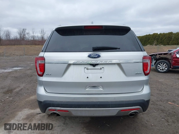 2017 Ford Explorer XLT with VIN 1FM5K8D81HGD94315, listed as a IAAI auction lot 41815160 with 97,022 mi miles and . Bid and sale history available at carsss.com. Image 16.