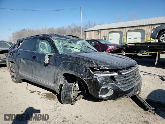 2024 Volkswagen Atlas SE with VIN 1V2LR2CA8RC515082, listed as a Copart auction lot 42556065 with Not provided miles and Salvage title. Bid and sale history available at DreamBid. Image 11.