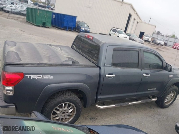 2007 Toyota Tundra LTD with VIN 5TBEV58197S459237, listed as a IAAI auction lot 41852184 with 339,929 mi miles. Bid and sale history available at carsss.com. Image 13.