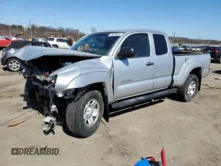 2011 Toyota Tacoma z VIN 5TFUX4ENXBX001580, wystawiony jako Copart lot #49333065 z przebiegiem 148 565 mil mil oraz Szkoda całkowita • Salvage title. Historia ofert i sprzedaży dostępna na DreamBid. Obrazek 1.