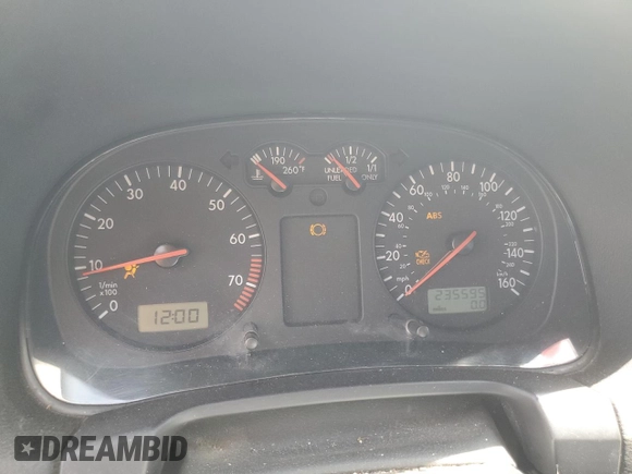 2000 Volkswagen Jetta GLS с VIN 3VWSC29M2YM046095, выставлен на аукционе Copart как лот 61834274 с пробегом 235 595 миль миль и Списание • Salvage title. История ставок и продаж доступна на DreamBid. Изображение 9.