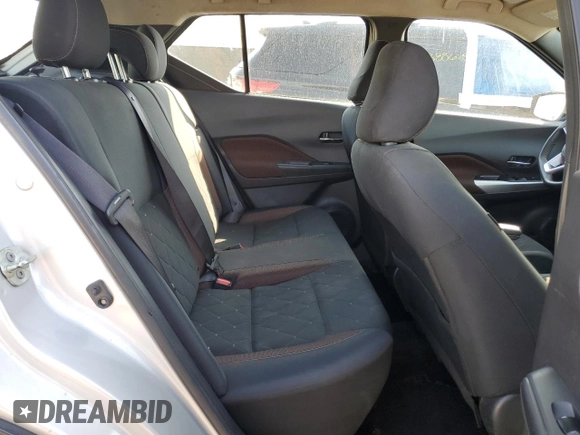 2020 Nissan Kicks SR with VIN 3N1CP5DV0LL527445, listed as a Copart auction lot 54215085 with 109,953 mi miles and Clean Title. Bid and sale history available at carsss.com. Image 11.