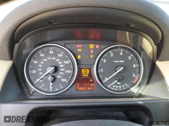 2015 BMW X1 xDrive28i z VIN WBAVL1C5XFVY35610, wystawiony jako Copart lot #54063125 z przebiegiem 115 279 mil mil oraz Szkoda całkowita • Salvage title. Historia ofert i sprzedaży dostępna na DreamBid. Obrazek 9.