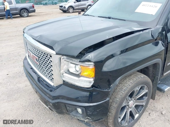 2015 GMC Sierra 1500 Denali with VIN 3GTU2WEJ5FG467760, listed as a IAAI auction lot 40224420 with 182,850 mi miles. Bid and sale history available at carsss.com. Image 6.