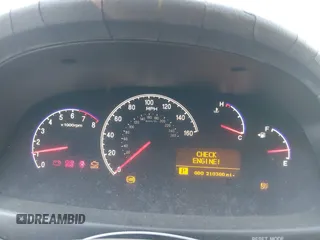 2006 Hyundai Azera SE with VIN KMHFC46F16A109232, listed as a IAAI auction lot 40932728 with 210,300 mi miles and . Bid and sale history available at DreamBid. Image 7.