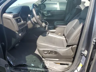 2021 Chevrolet Tahoe LT with VIN 1GNSKNKD2MR243205, listed as a Copart auction lot 61461115 with 109,782 mi miles and Salvage title. Bid and sale history available at DreamBid. Image 7.