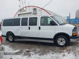 2010 Chevrolet Express Passenger LT z VIN 1GA2G1DG6A1110332, wystawiony jako IAAI lot #40909861 z przebiegiem 367 242 mil mil oraz . Historia ofert i sprzedaży dostępna na DreamBid. Obrazek 13.
