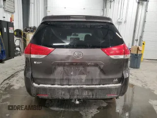 2011 Toyota Sienna LE with VIN 5TDJK3DC8BS008819, listed as a Copart auction lot 46245485 with 243,826 mi miles and Non Repairable. Bid and sale history available at carsss.com. Image 6.