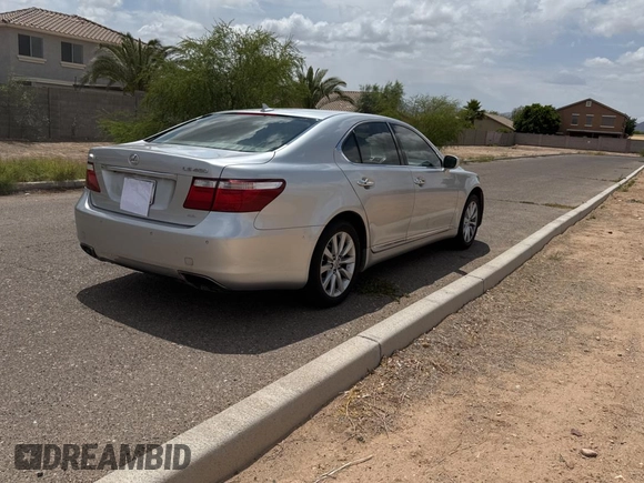 2009 Lexus LS 460 with VIN JTHCL46F795001457, listed as a Copart auction lot 55901025 with 148,490 mi miles and Salvage Title. Bid and sale history available at DreamBid. Image 4.