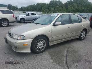 2001 Infiniti G20 Luxury z VIN JNKCP11A61T404490, wystawiony jako Copart lot #62502544 z przebiegiem 132 014 mil mil oraz Tytuł czysty. Historia ofert i sprzedaży dostępna na DreamBid. Obrazek 1.
