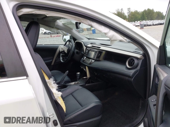 2015 Toyota RAV4 Limited with VIN 2T3DFREV8FW325833, listed as a IAAI auction lot 42581487 with 58,198 mi miles and . Bid and sale history available at DreamBid. Image 5.