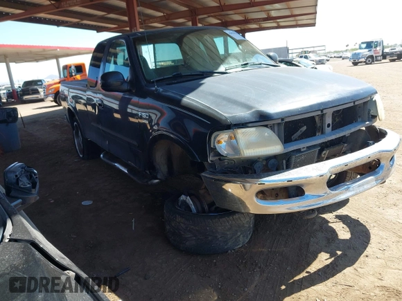 2000 Ford F-150 XL z VIN 1FTRX18L1YNA05567, wystawiony jako IAAI lot #42054536 z przebiegiem 245 018 mil mil oraz . Historia ofert i sprzedaży dostępna na DreamBid. Obrazek 1.