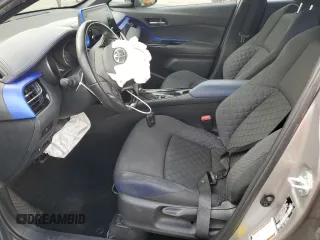 2020 Toyota C-HR LE with VIN NMTKHMBX5LR104910, listed as a Copart auction lot 51570285 with 35,708 mi miles and Non Repairable. Bid and sale history available at DreamBid. Image 7.