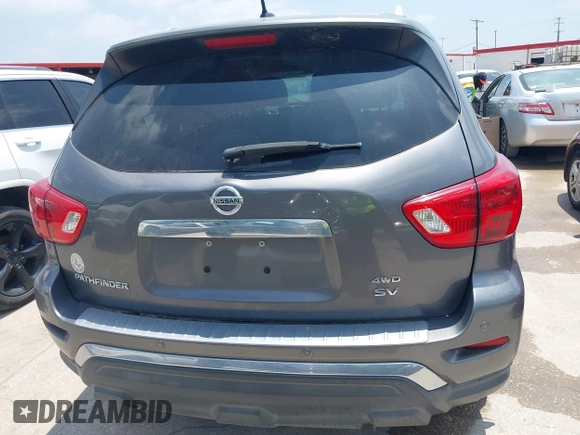 2017 Nissan Pathfinder SV z VIN 5N1DR2MM4HC611218, wystawiony jako IAAI lot #42328866 z przebiegiem 181 476 mil mil oraz . Historia ofert i sprzedaży dostępna na DreamBid. Obrazek 16.