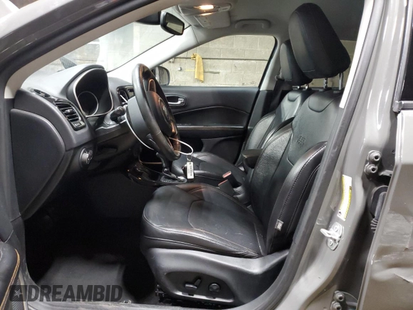 2020 Jeep Compass Limited с VIN 3C4NJDCB8LT123530, выставлен на аукционе Copart как лот 55310035 с пробегом 75 172 миль миль и Списание • Salvage title. История ставок и продаж доступна на DreamBid. Изображение 7.