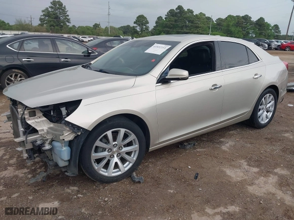 2015 Chevrolet Malibu LTZ with VIN 1G11F5SL0FF110827, listed as a IAAI auction lot 41932211 with 117,251 mi miles. Bid and sale history available at carsss.com. Image 18.
