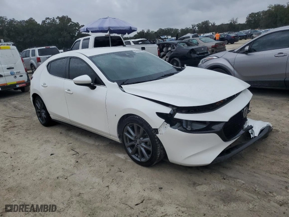 2019 Mazda Mazda3 Hatchback with VIN JM1BPAJM3K1121212, listed as a Copart auction lot 45550805 with 81,180 mi miles and Salvage Title. Bid and sale history available at carsss.com. Image 4.