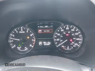 2013 Nissan Pathfinder SV with VIN 5N1AR2MM4DC677992, listed as a IAAI auction lot 42055683 with 195,113 mi miles and . Bid and sale history available at DreamBid. Image 7.