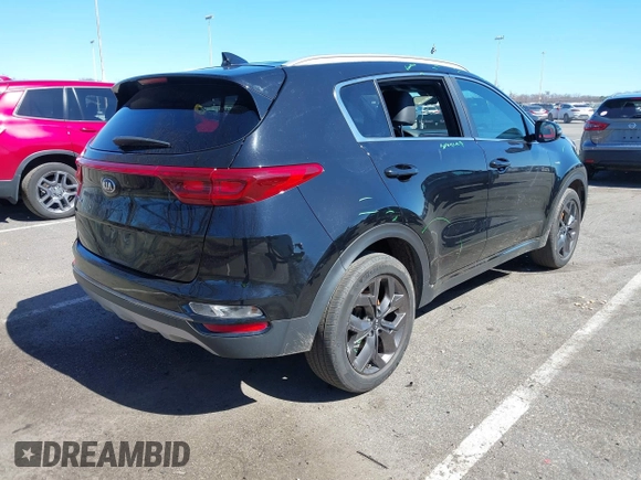 2021 Kia Sportage S with VIN KNDP6CAC6M7887592, listed as a IAAI auction lot 41852917 with 52,185 mi miles and . Bid and sale history available at DreamBid. Image 4.