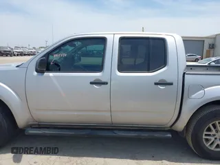 2015 Nissan Frontier SL with VIN 1N6AD0ER5FN768808, listed as a IAAI auction lot 42257992 with 151,852 mi miles and . Bid and sale history available at DreamBid. Image 15.