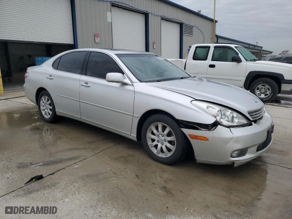 2003 Lexus ES 300 with VIN JTHBF30G030093871, listed as a Copart auction lot 51488855 with 262,201 mi miles and Salvage Title. Bid and sale history available at carsss.com. Image 4.