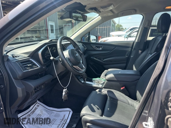 2023 Subaru Ascent Limited z VIN 4S4WMASD0P3446867, wystawiony jako IAAI lot #42580749 z przebiegiem 69 824 mil mil oraz . Historia ofert i sprzedaży dostępna na DreamBid. Obrazek 1.
