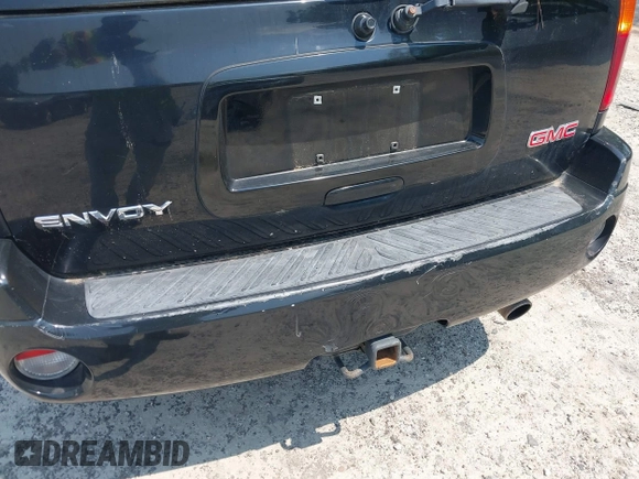 2002 GMC Envoy SLT z VIN 1GKDS13S122349095, wystawiony jako IAAI lot #42402767 z przebiegiem 211 071 mil mil oraz . Historia ofert i sprzedaży dostępna na DreamBid. Obrazek 6.
