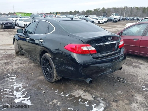 2011 Infiniti M56 with VIN JN1AY1AR7BM570401, listed as a IAAI auction lot 41400846 with NaN miles. Bid and sale history available at carsss.com. Image 3.