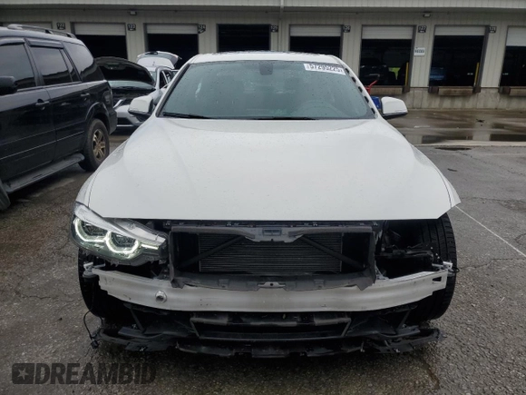 2018 BMW 3 Series 330i xDrive with VIN WBA8D9G50JNU66803, listed as a Copart auction lot 57295225 with 38,967 mi miles and Salvage title. Bid and sale history available at DreamBid. Image 5.