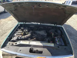 2000 Mercury Mountaineer with VIN 4M2ZU66P1YUJ05468, listed as a Copart auction lot 75682513 with 211,748 mi miles and Salvage Title. Bid and sale history available at carsss.com. Image 13.