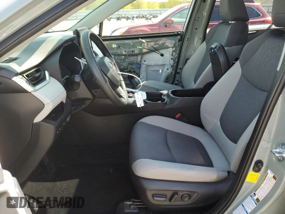2021 Toyota RAV4 Hybrid XLE with VIN JTMRWRFV3MD134951, listed as a Copart auction lot 53275155 with 46,464 mi miles and Salvage Title. Bid and sale history available at carsss.com. Image 7.