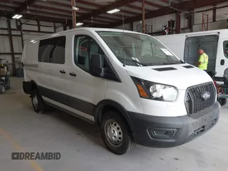2024 Ford Transit z VIN 1FTYE2Y89RKB18494, wystawiony jako IAAI lot #42445260 z przebiegiem 19 070 mil mil oraz . Historia ofert i sprzedaży dostępna na DreamBid. Obrazek 1.