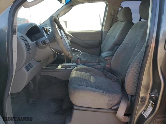 2009 Nissan Frontier SE with VIN 1N6AD07U49C405420, listed as a Copart auction lot 41983545 with 203,700 mi miles and Salvage Title. Bid and sale history available at carsss.com. Image 7.