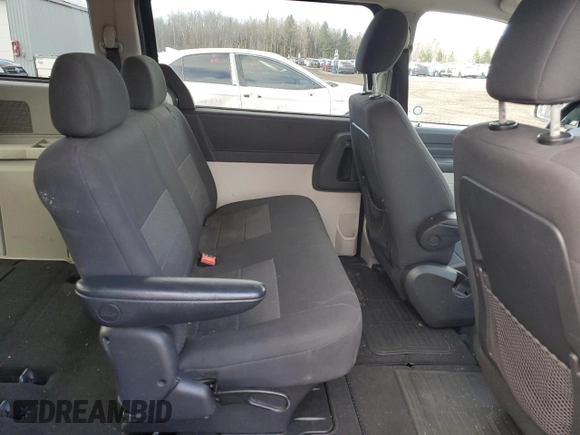 2009 Dodge Grand Caravan SE with VIN 2D8HN44EX9R530854, listed as a Copart auction lot 82131104 with 161,933 mi miles and Salvage title. Bid and sale history available at DreamBid. Image 11.