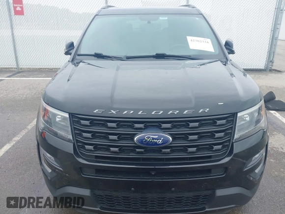 2017 Ford Explorer Sport z VIN 1FM5K8GT4HGE07722, wystawiony jako IAAI lot #42302334 z przebiegiem 79 369 mil mil oraz . Historia ofert i sprzedaży dostępna na DreamBid. Obrazek 12.