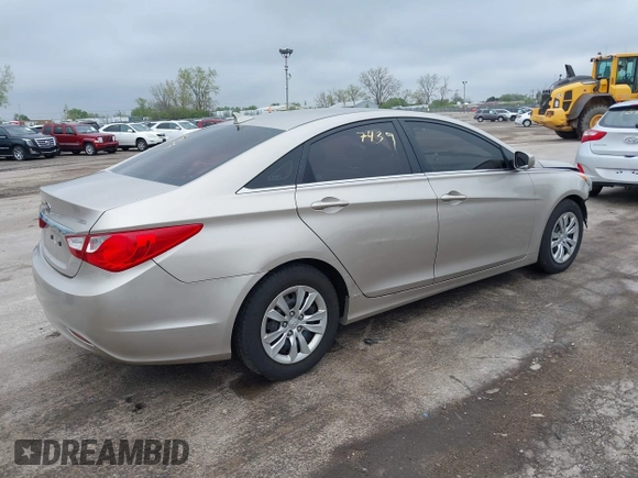 2011 Hyundai Sonata GLS with VIN 5NPEB4AC4BH113715, listed as a IAAI auction lot 42177439 with 183,176 mi miles and . Bid and sale history available at carsss.com. Image 4.