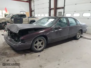 1996 Chevrolet Caprice Classic 1SA Special Value Pkg with VIN 1G1BL52PXTR177137, listed as a IAAI auction lot 41437962 with 1 mi miles. Bid and sale history available at carsss.com. Image 17.