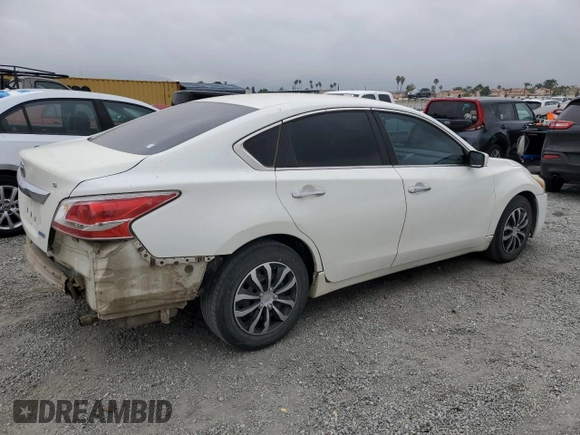 2014 Nissan Altima S with VIN 1N4AL3AP5EN259642, listed as a Copart auction lot 50933515 with 187,680 mi miles and Salvage Title. Bid and sale history available at DreamBid. Image 3.