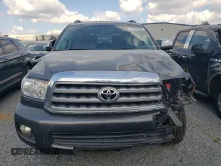 2016 Toyota Sequoia Platinum with VIN 5TDDY5G17GS134727, listed as a Copart auction lot 74923434 with 98,851 mi miles and Salvage Title. Bid and sale history available at carsss.com. Image 5.